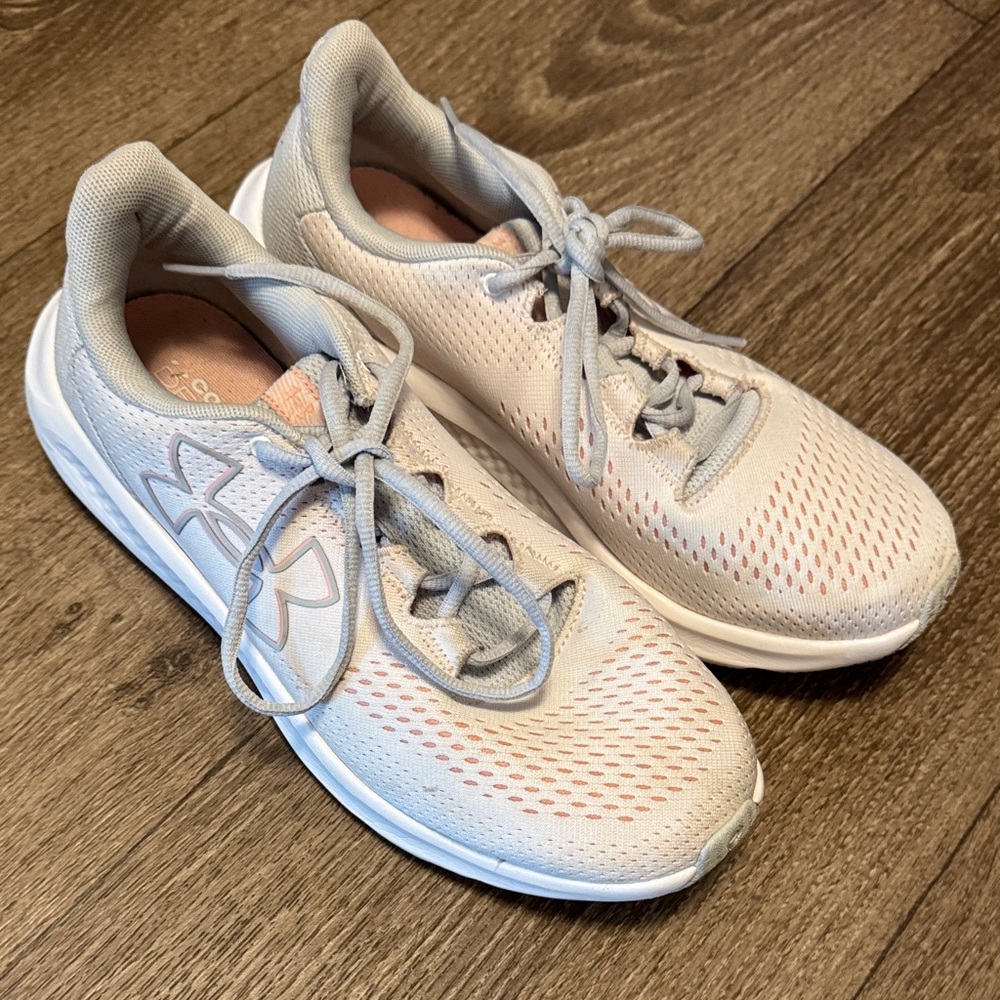 Under Armour Light Gray and Pink Athletic Shoes